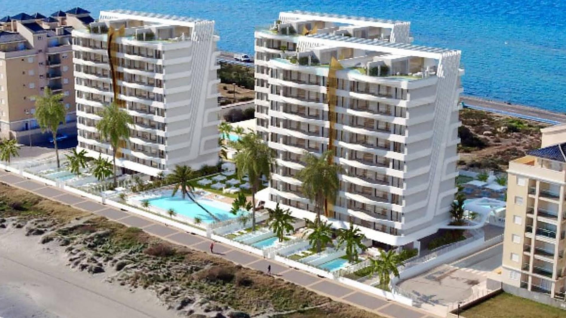 Empiezan a construir 504 viviendas más en La Manga en tres promociones